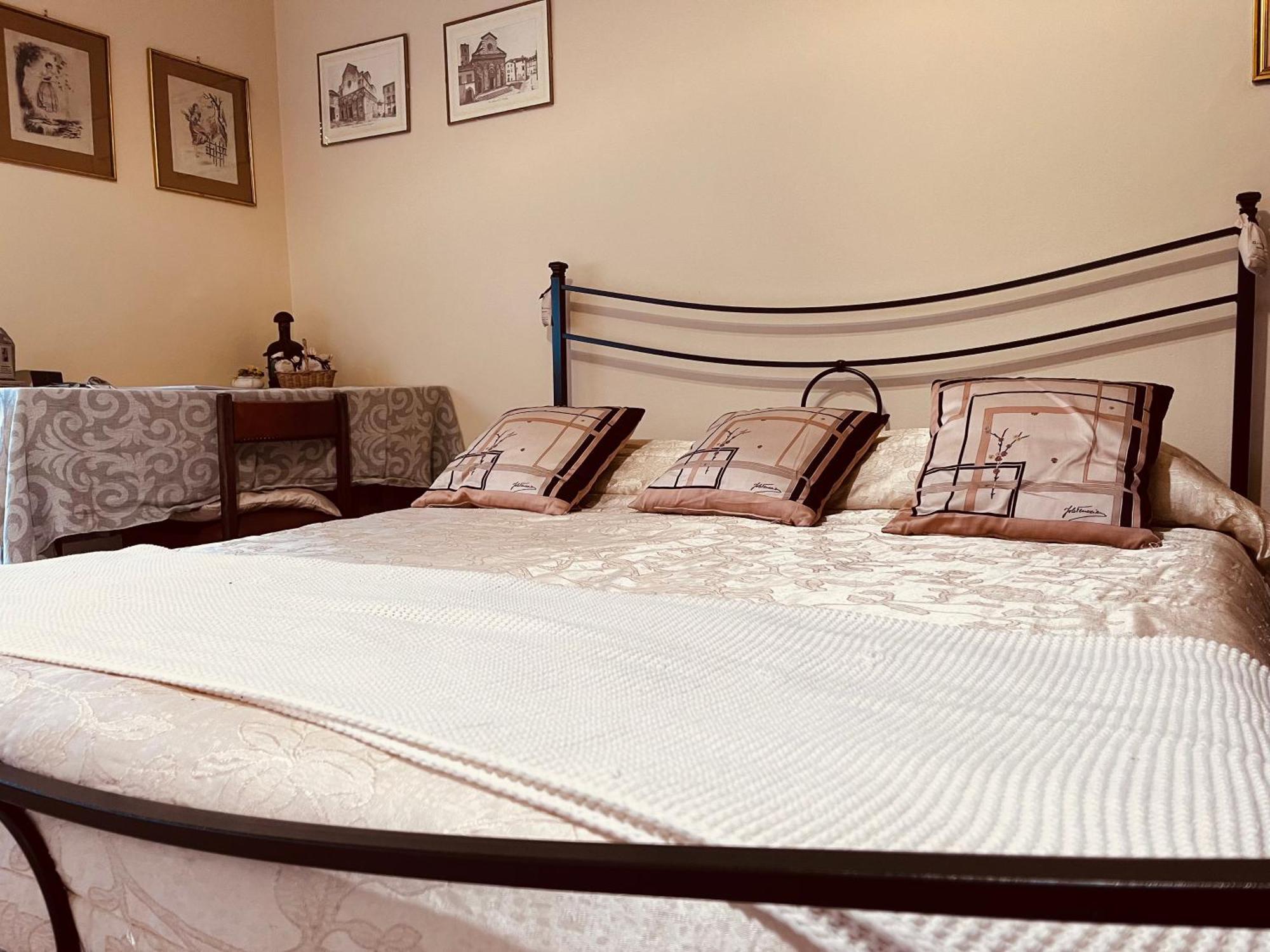 Bed&Breakfast Benedetta Cantagrillo Exterior photo
